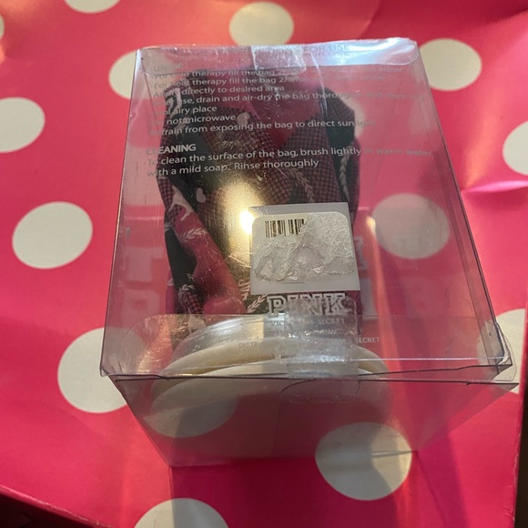 Very rare and very hard to find .. ice pack from Victoria’s Secret pink - Picture 2 of 2